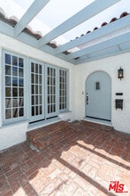 146 N Citrus Ave in Los Angeles, CA - Building Photo - Building Photo