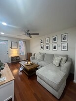 1215 Cooksie St in Baltimore, MD - Building Photo