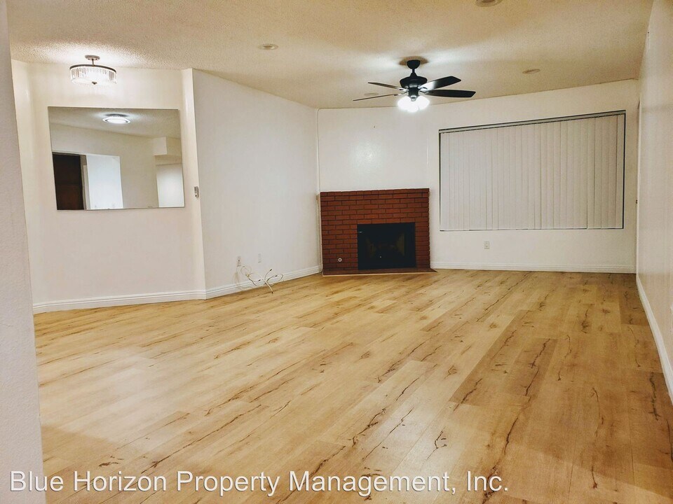 27980 S Western Ave in Los Angeles, CA - Building Photo