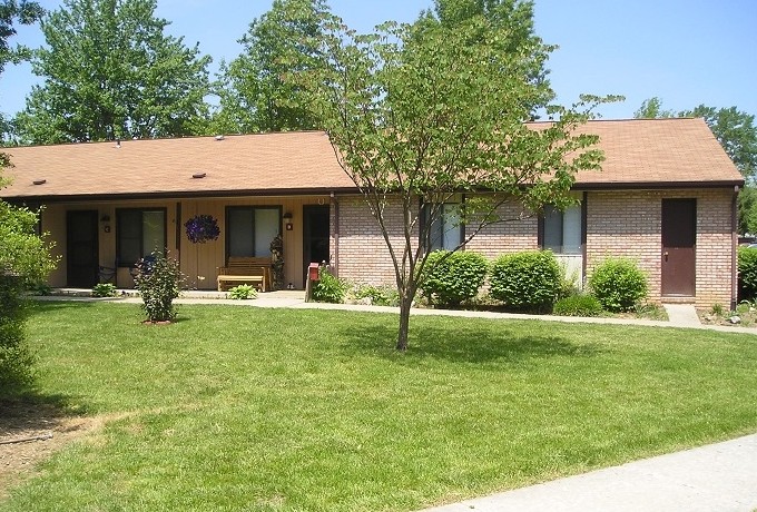 Creekside Apartments in Marion, KY - Building Photo