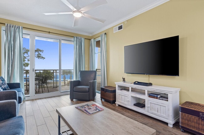 2230 Beach Blvd in Biloxi, MS - Building Photo - Building Photo