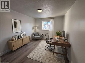 303 Bankside Dr in Kitchener, ON - Building Photo - Building Photo