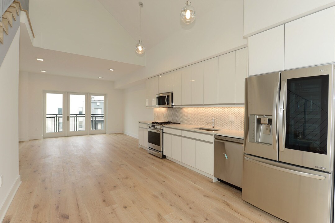 1101 Grand St in Hoboken, NJ - Building Photo