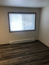 1203 34th St Cir S in Moorhead, MN - Building Photo - Building Photo