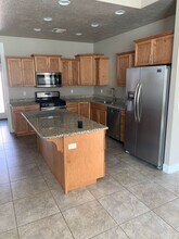 365 N 815 W in Hurricane, UT - Building Photo - Building Photo