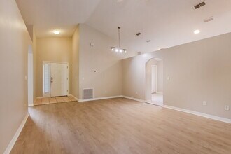 1130 Ozark Ct in Apopka, FL - Building Photo - Building Photo