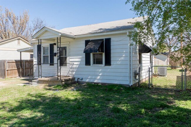 4906 N Beaver Ave in Bethany, OK - Building Photo - Building Photo