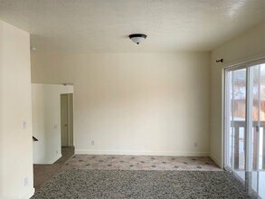 3509 Forest Ct in Elko, NV - Building Photo - Building Photo