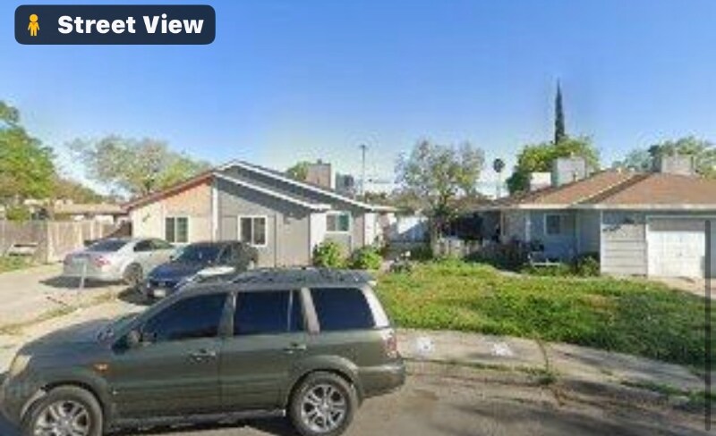 581 Stratford Ct in Merced, CA - Building Photo