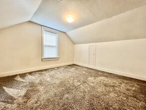 2130 Bourdon St in Muskegon, MI - Building Photo - Building Photo