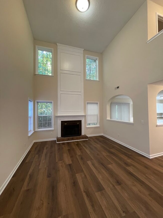 113 Gingerlilly Ct in Holly Springs, NC - Building Photo - Building Photo