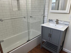 3215 Star Ave in Oakland, CA - Building Photo - Building Photo