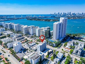1345 West Ave in Miami Beach, FL - Building Photo - Building Photo