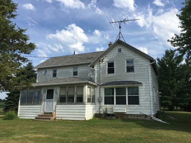 property at W3344 Hoffman Rd