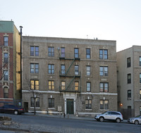 553 Howard Ave in Brooklyn, NY - Foto de edificio - Building Photo