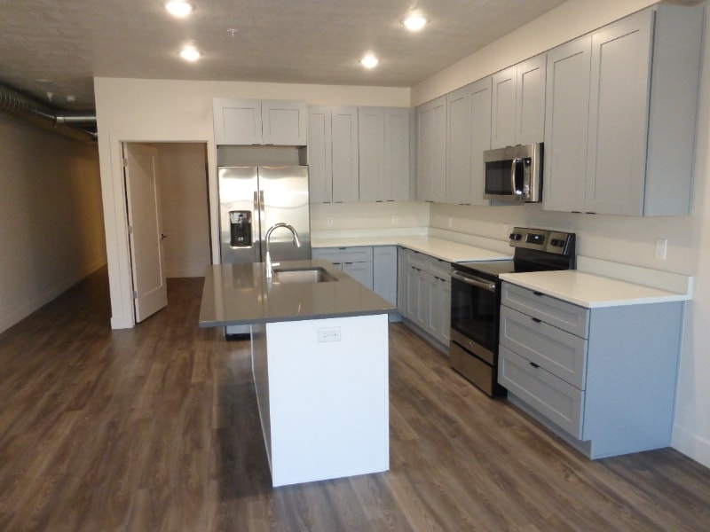 606 W North Temple St in Salt Lake City, UT - Building Photo