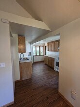 2104 Reaney Ave E in St. Paul, MN - Building Photo - Building Photo