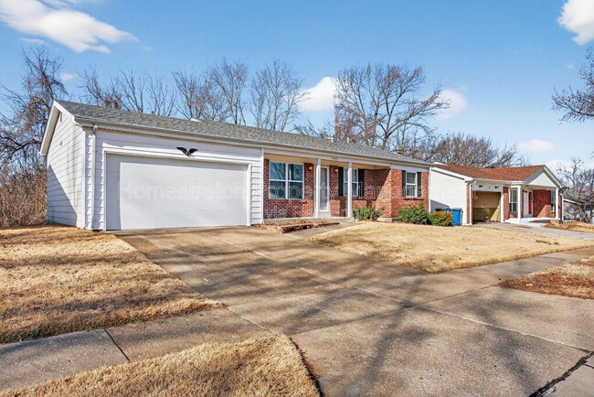 12887 Fox Haven Dr in Florissant, MO - Building Photo - Building Photo