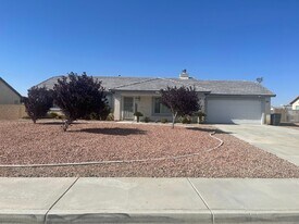 21256 Vidal Ct in Apple Valley, CA - Building Photo