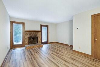 5544 Kaplan Dr in Raleigh, NC - Building Photo - Building Photo