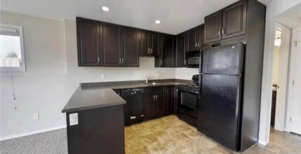 203 Meadows Boulevard in Saskatoon, SK - Building Photo - Building Photo