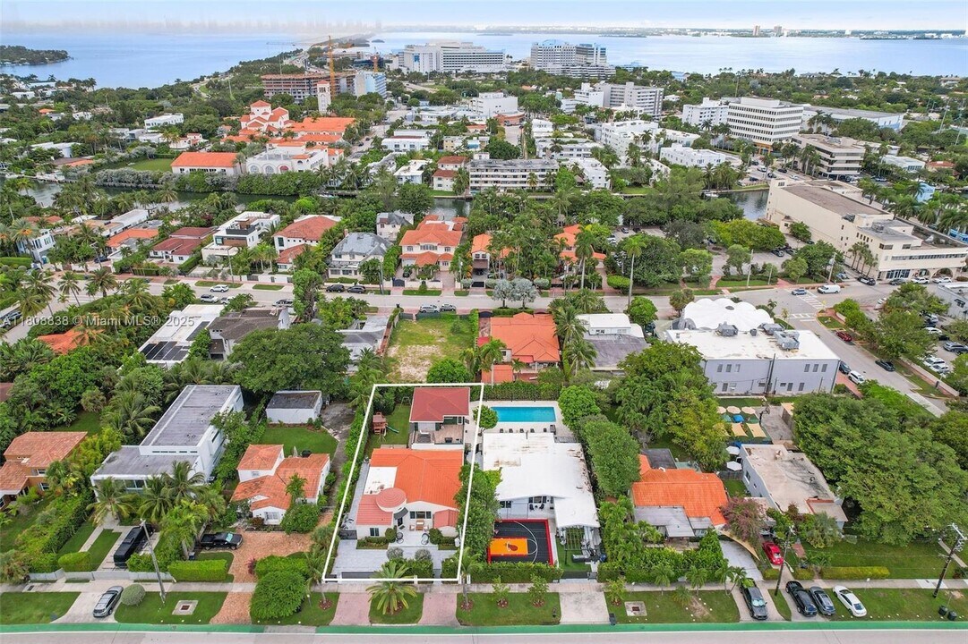 3748 Prairie Ave in Miami Beach, FL - Building Photo