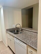 3306 Lake St, Unit 1 in Houston, TX - Foto de edificio - Building Photo