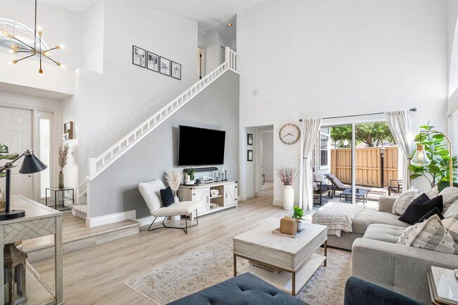 5120 Coronado Rdg in Boca Raton, FL - Building Photo - Building Photo