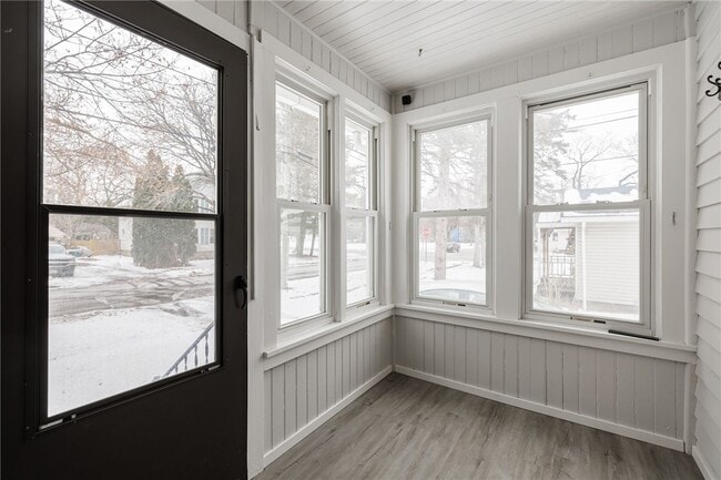 201 W Gibson St in Canandaigua, NY - Building Photo - Building Photo