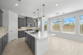 18823 River Overlook Ct in Cypress, TX - Building Photo - Building Photo