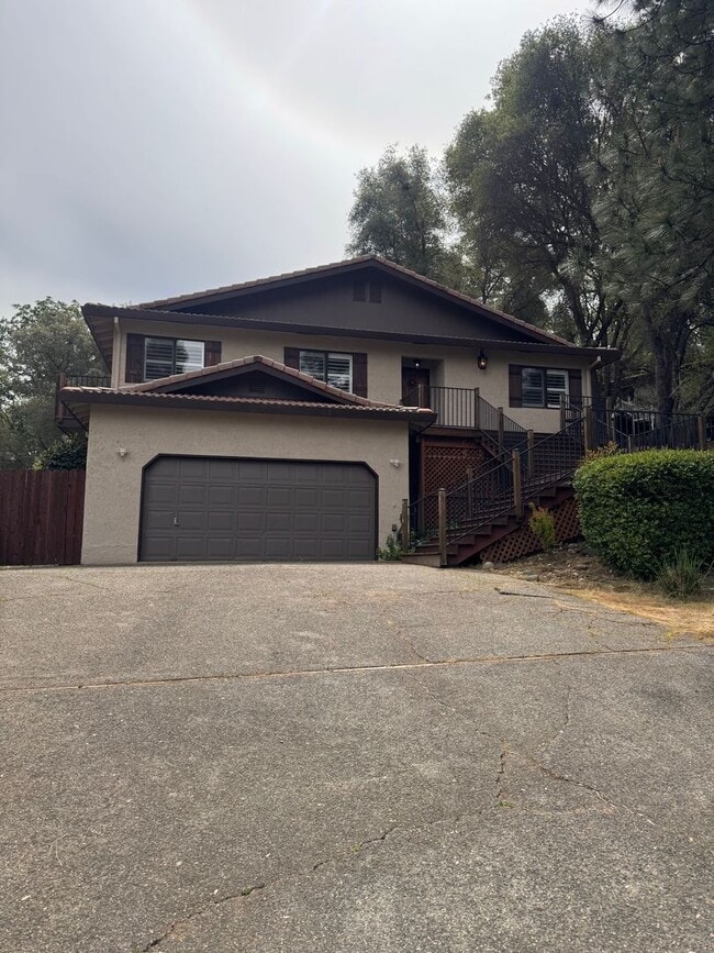 property at 22901 Sunset Ridge Dr
