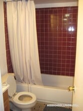 886 Huntington Ave in Boston, MA - Building Photo - Building Photo