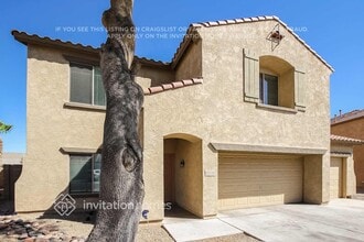 9315 W Bennet Plaza in Phoenix, AZ - Foto de edificio - Building Photo