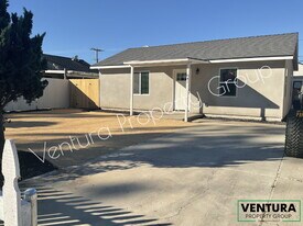 841 S E St in Oxnard, CA - Building Photo