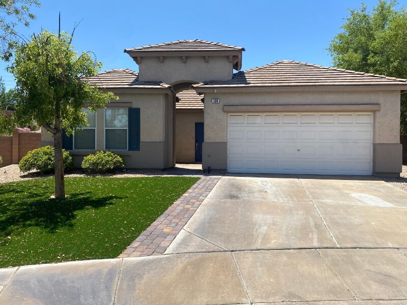 634 Pacific Cascades Dr in Henderson, NV - Building Photo
