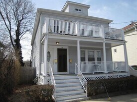 10 Cady Ave, Unit 1 in Somerville, MA - Building Photo