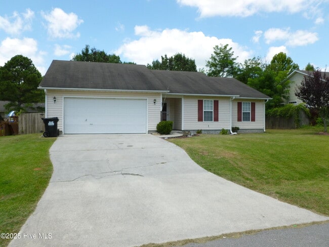 302 Carlisle Ct