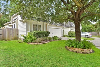 12806 Pecan Shores Dr in Houston, TX - Building Photo - Building Photo