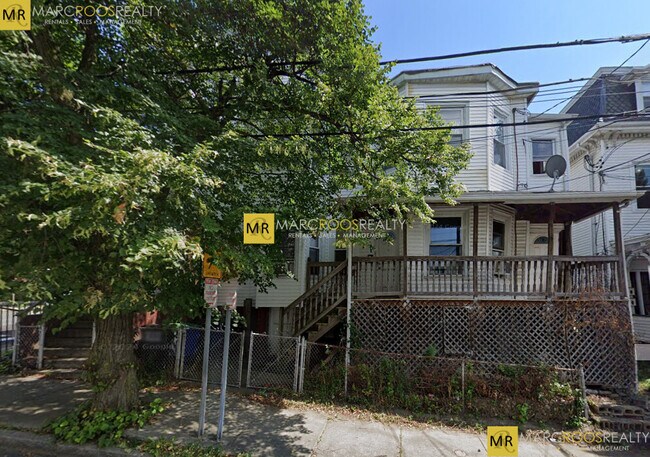 property at 7 Austin St