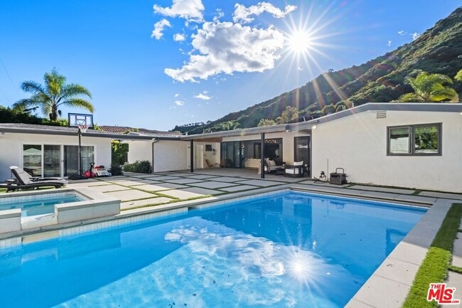 property at 2120 San Ysidro Dr