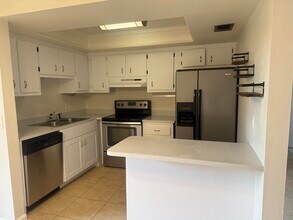 4307 Oak Terrace Dr in Greenacres, FL - Building Photo - Building Photo