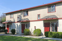 Regency Park Apartments in Sanger, CA - Foto de edificio - Building Photo