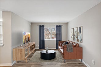 The Villages at Marley Station Apartments in Glen Burnie, MD - Foto de edificio - Building Photo