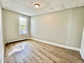 264 Old Bergen Rd in Jersey City, NJ - Building Photo - Building Photo