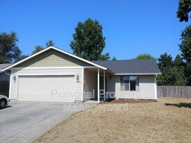 14208 NE 85th St in Vancouver, WA - Building Photo