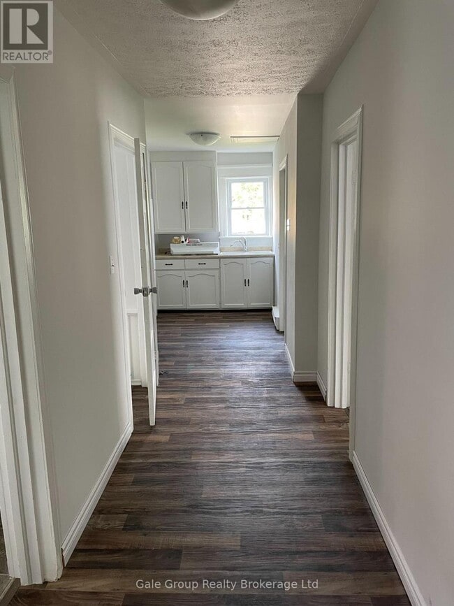 property at 285 Queen St