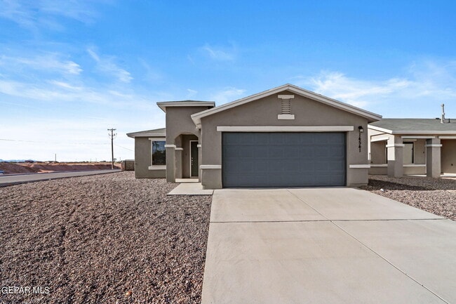 property at 14541 Faxon Yucca