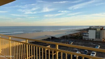 787 Ocean Ave, Unit 505 in Long Branch, NJ - Building Photo