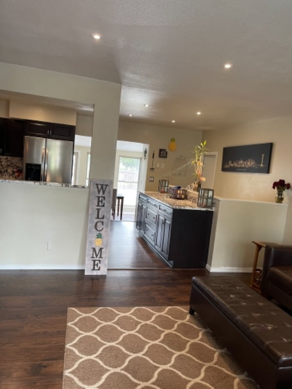 3352 S Holland Way in Lakewood, CO - Foto de edificio - Building Photo