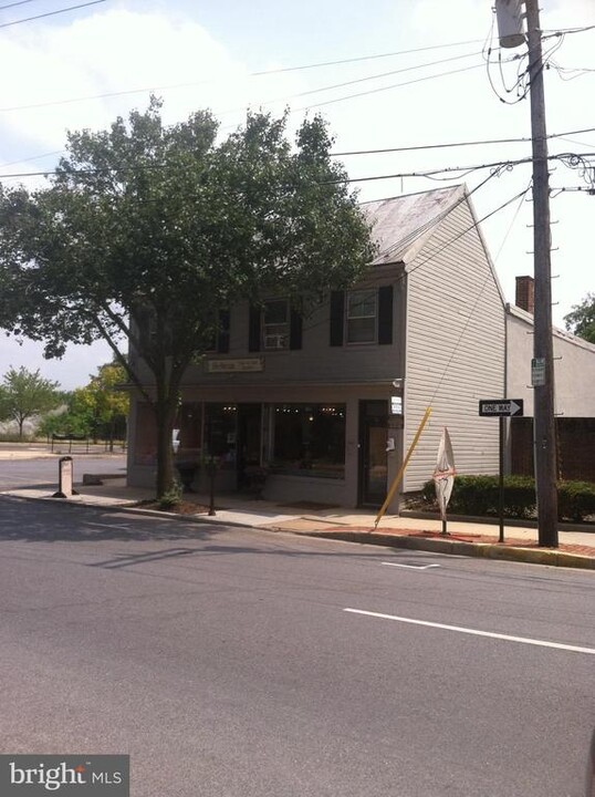 244 E Patrick St in Frederick, MD - Building Photo